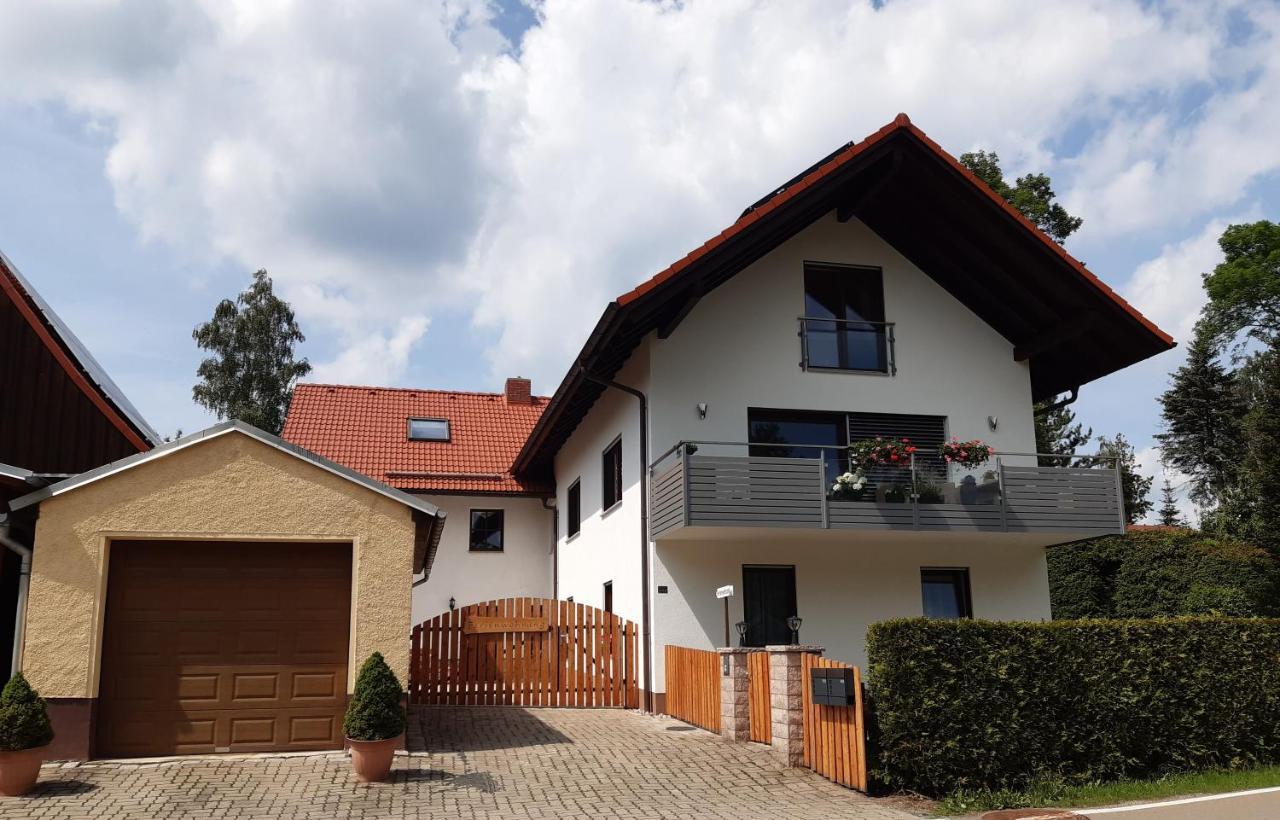 Ferienwohnung Reissmann Heinsdorfergrund Exterior photo